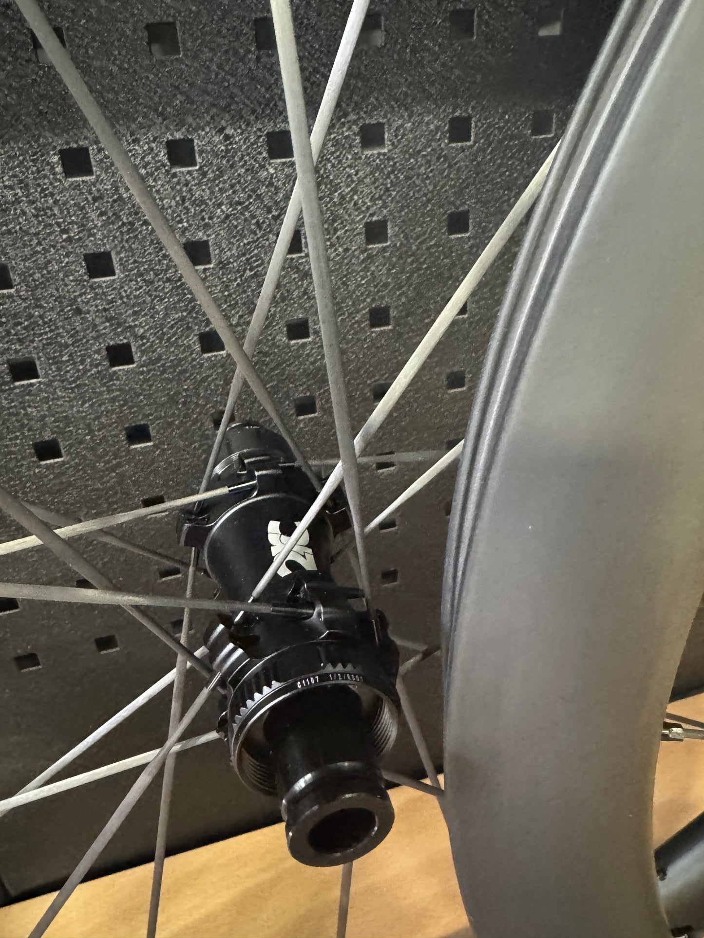 2rc R45 Rennrad Carbon Laufradsatz 28" Carbon Speichen