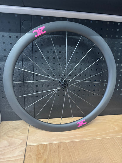 2rc R45 Rennrad Carbon Laufradsatz 28" Carbon Speichen
