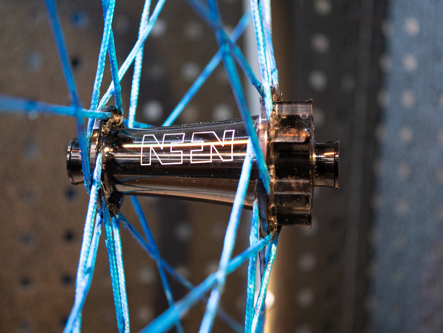 NONPLUS Components UL319 BERD Spokes blau Vorführlaufradsatz